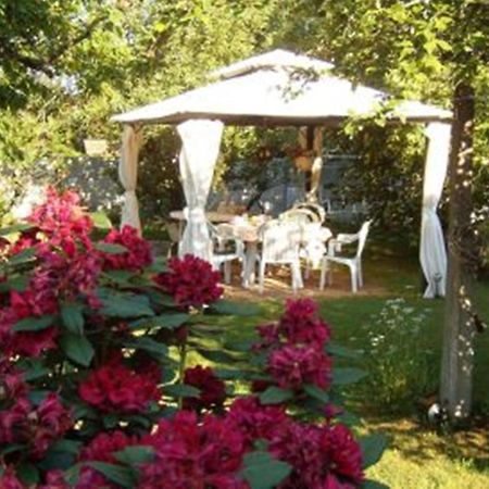 La Longere Des Gillettes Bed and Breakfast Bézenet Εξωτερικό φωτογραφία